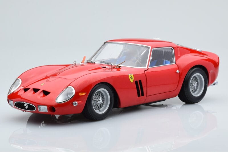 Ferrari 250 GTO Sarkans Kyosho 1:18