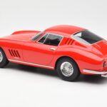 Ferrari 275 GTB Sarkans CMR 1:18 - image 5 of 6