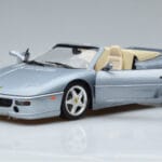 Ferrari F355 Spider Hot Wheels 1:18 23907 Metāls - image 2 of 7