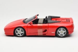 Ferrari F355 Spider Sarkans UT Models 1:18 180074030 Metāls — attēls 3 no 6
