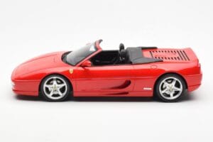 Ferrari F355 Spider Sarkans GT Spirit 1:18 GT453 Sveķi — attēls 3 no 6