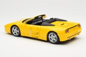 Ferrari F355 Spider Dzeltens UT Models 1:18 180074031 Metāls — attēls 5 no 6