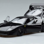Ferrari F40 Lightweight Melns Kyosho 1:18 - image 2 of 12