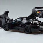 Ferrari F40 Lightweight Melns Kyosho 1:18 - image 6 of 12
