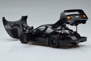Ferrari F40 Lightweight Melns Kyosho 1:18 08412BK Metāls — attēls 6 no 12