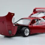 Ferrari F40 Sarkans Metaliks Asia Exclusive Kyosho 1:18 - image 2 of 14