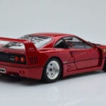 Ferrari F40 Sarkans Metaliks Asia Exclusive Kyosho 1:18 - image 3 of 14