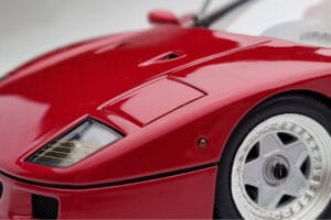 Ferrari F40 Sarkans Metaliks Asia Exclusive Kyosho 1:18 08416RM-G Metāls — attēls 9 no 14