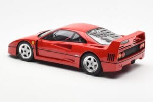 Ferrari F40 Sarkans GT Spirit 1:18 GT291 Sveķi — attēls 3 no 5