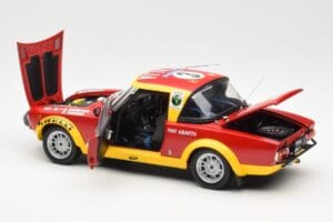 Fiat 124 Abarth #3 Barbasio / Sodano East African Safari Rally 1974 Sun Star 1:18 4952 Metāls — attēls 5 no 8