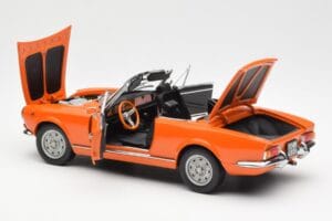 Fiat 124 BS Oranžs Sun Star 1:18 4906 Metāls — attēls 5 no 8