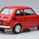 Fiat 126 Sarkans MCG 1:18 MCG18323 Metāls - image 2 of 6