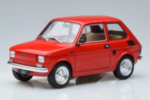 Fiat 126 Sarkans MCG 1:18 MCG18323 Metāls