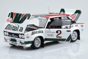 Fiat 131 Abarth Alitalia #2 W. Röhrl / C. Geistdörfer Rally Monte Carlo 1978 Kyosho 1:18 08376G Metāls — attēls 2 no 10