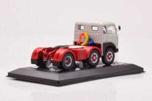 Fiat 690 T1 Balts IXO 1:43 TR176 Metāls — attēls 2 no 4