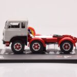 Fiat 690 T1 Balts IXO 1:43