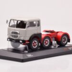 Fiat 690 T1 Balts IXO 1:43 - image 3 of 4