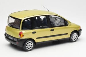 Fiat Multipla Dzeltens Otto 1:18 OT1047 Sveķi — attēls 2 no 6