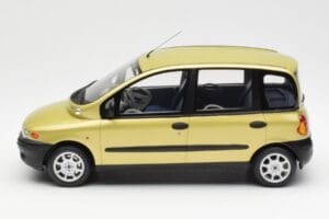 Fiat Multipla Dzeltens Otto 1:18 OT1047 Sveķi — attēls 3 no 6