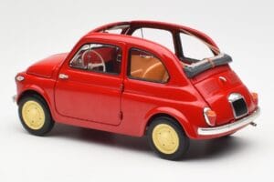 Fiat Nuova 500 Coral Sarkans Kyosho 1:18 08966R Metāls — attēls 7 no 8