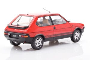 Fiat Ritmo TC 125 Abarth Sarkans MCG 1:18 MCG18416 Metāls — attēls 2 no 6