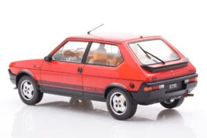 Fiat Ritmo TC 125 Abarth Sarkans MCG 1:18 MCG18416 Metāls — attēls 5 no 6