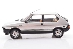 Fiat Ritmo TC 125 Abarth Sudrabs MCG 1:18 MCG18417 Metāls — attēls 3 no 6