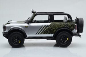 Ford Bronco RTR Iconic Sudrabs GT Spirit 1:18 GT404 Sveķi — attēls 3 no 6