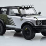 Ford Bronco RTR Iconic Sudrabs GT Spirit 1:18 - image 4 of 6