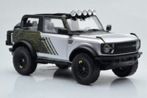 Ford Bronco RTR Iconic Sudrabs GT Spirit 1:18 GT404 Sveķi — attēls 4 no 6