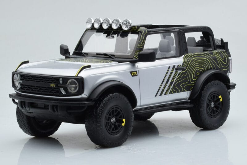 Ford Bronco RTR Iconic Sudrabs GT Spirit 1:18