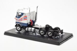 Ford CL 9000 Balts Zils IXO 1:43 TR177 Metāls — attēls 2 no 4