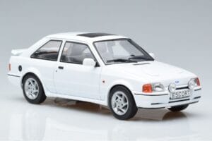 Ford Escort Mk4 RS Turbo S Balts MCG 1:18 MCG18271 Metāls — attēls 4 no 6