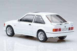 Ford Escort Mk4 RS Turbo S Balts MCG 1:18 MCG18271 Metāls — attēls 5 no 6