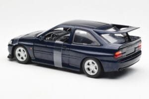 Ford Escort RS Cosworth Zils Metallic UT Models 1:18 180082101-R1 Metāls — attēls 4 no 6