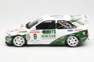 Ford Escort RS Cosworth B. Thiry / S. Prevot Rally San Remo 1994 Otto 1:18 OT1038 Sveķi — attēls 3 no 6