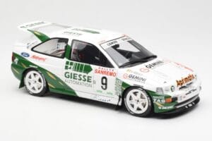 Ford Escort RS Cosworth B. Thiry / S. Prevot Rally San Remo 1994 Otto 1:18 OT1038 Sveķi — attēls 4 no 6