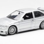 Ford Escort RS Cosworth Ielas Versija Sudraba UT Models 1:18