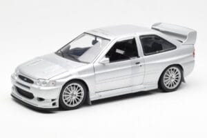 Ford Escort RS Cosworth Ielas Versija Sudraba UT Models 1:18