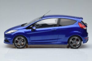 Ford Fiesta ST Mk7 Zils Otto 1:18 OT403 Sveķi — attēls 3 no 6
