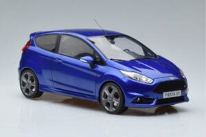 Ford Fiesta ST Mk7 Zils Otto 1:18 OT403 Sveķi — attēls 4 no 6