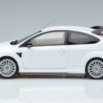 Ford Focus RS Mk2 Balts Otto 1:18 OT977 Sveķi - image 3 of 6