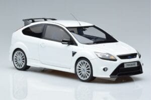 Ford Focus RS Mk2 Balts Otto 1:18 OT977 Sveķi — attēls 4 no 6