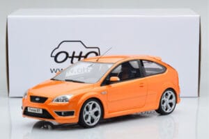 Ford Focus Mk2 ST 2.5 Electric Oranžs Otto 1:18 OT961 Sveķi — attēls 6 no 6