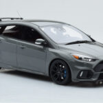 Ford Focus RS Mk3 Stealth Pelēks Otto 1:18 - image 4 of 6