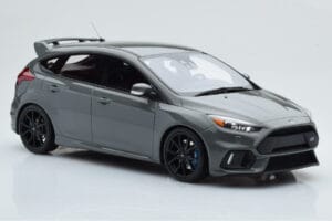 Ford Focus RS Mk3 Stealth Pelēks Otto 1:18 OT779 Sveķi — attēls 4 no 6