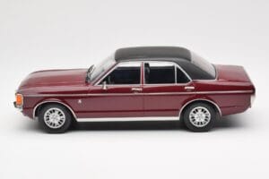 Ford Granada Mk1 Metālisks Tumši Sarkans Matēts Melns MCG 1:18 MCG18393 Metāls — attēls 3 no 6