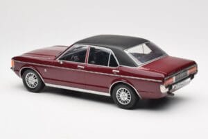 Ford Granada Mk1 Metālisks Tumši Sarkans Matēts Melns MCG 1:18 MCG18393 Metāls — attēls 5 no 6
