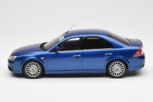 Ford Mondeo ST220 Performance Zils Otto 1:18 OT448 Sveķi — attēls 3 no 6