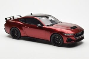 Ford Mustang GT S650 Rapid Sarkans GT Spirit 1:18 GT433 Sveķi — attēls 4 no 6